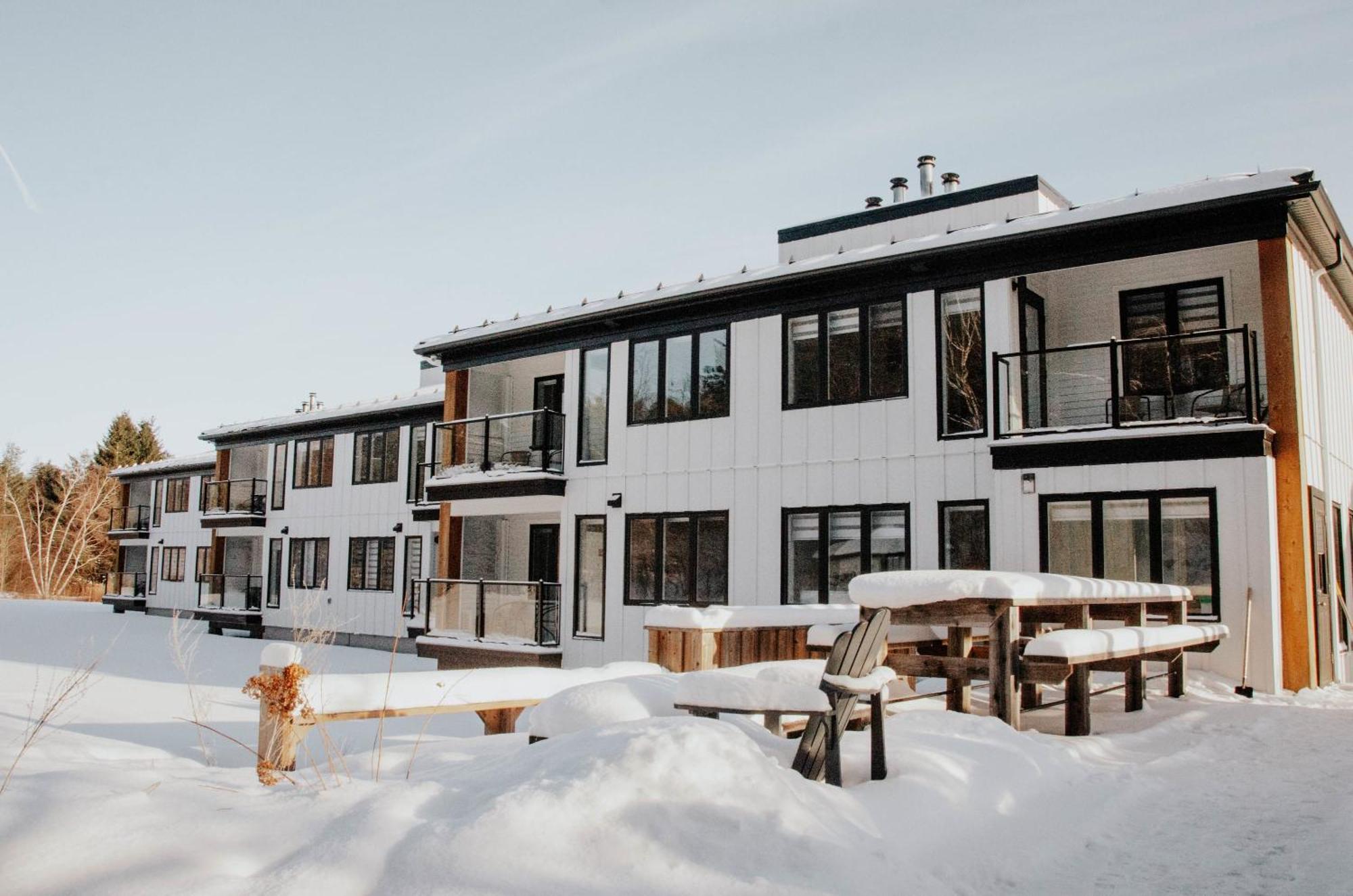 Suite 107 - Destination Mont-Orford Magog Eksteriør billede